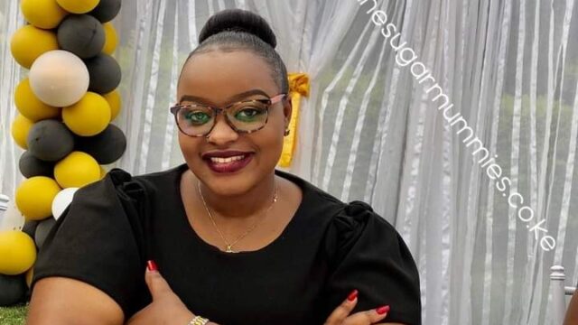 Christine available sugar mummy in Nairobi wants a man for sexual affair, fun and pleasure