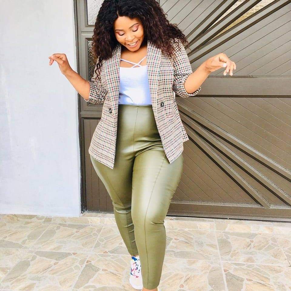 Salome Sugar Mummy in Parklands Needs a Charming Guy