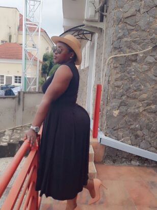 Read more about the article Annita sugar mummy in Nakuru seeking to hookup with honest gentleman not above 35yr