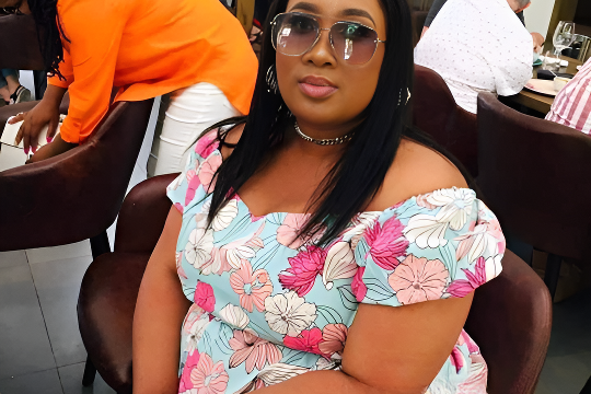 Tiffany single sugar mummy in Nairobi request for connections today. Interested in Her?