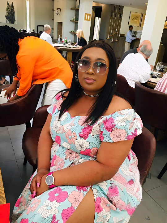Tiffany single sugar mummy in Nairobi request for connections today. Interested in Her?