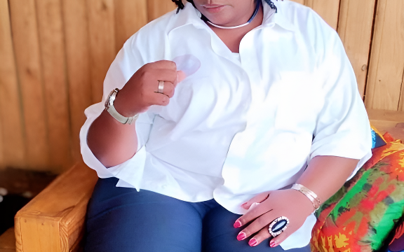 Maggy beautiful single mum looking for a smart charming hunk for relationship in Nairobi