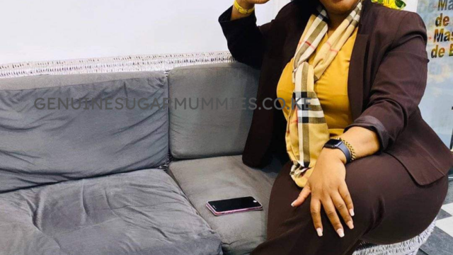 Agnes a sugarmummy In Mid 50s Stays In Nakuru would like to connect with nice guy for relationship
