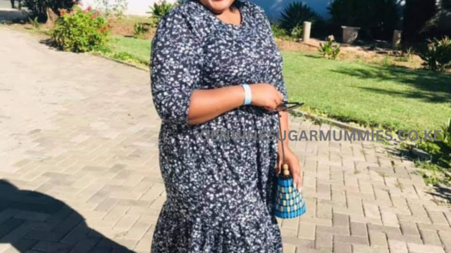Sophia A gorgeous and wealthy sugar mummy in Nairobi is seeking to hookup with guy