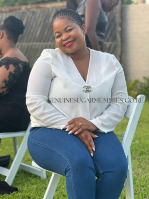 Read more about the article Seeking a Discreet Relationship: Connect with Doris Today!