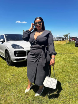 Read more about the article Fiona Sugar Mummy in Mombasa Seeking a Fun-Loving Young Companion