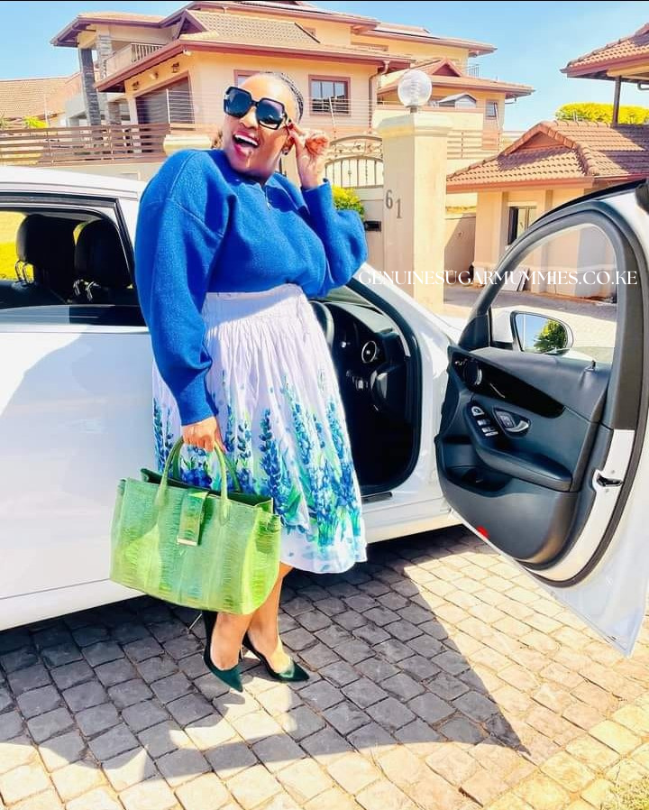 Sylvia Single Sugarmummy in Nairobi, Seeks a Supportive Companion