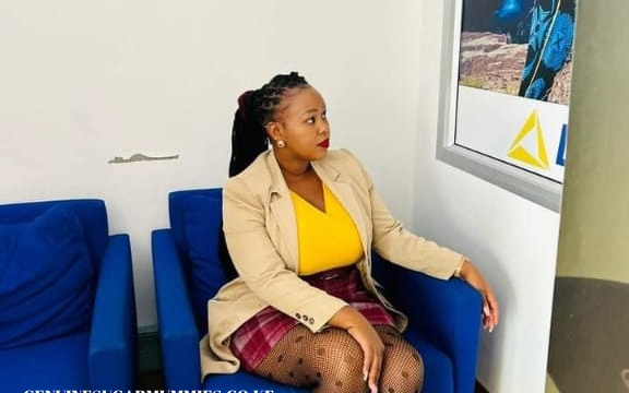 Bridget a SugarMummy from Kasarani Seeks a Fun and Outgoing SugarBoy