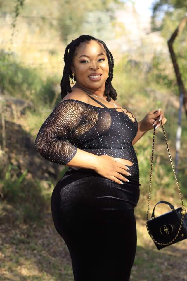 Martha a wealthy Sugar Mummy from Embakasi Seeking a Mature and Respectful SugarBoy