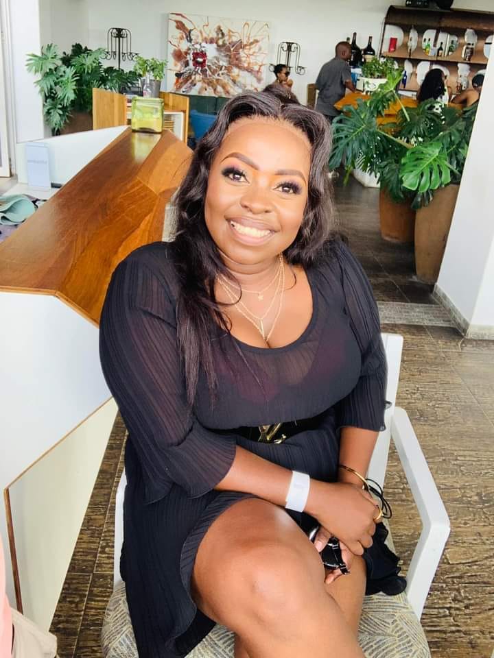 Salome Sugarmummy from Mombasa Looking for a Mature and Honest Companion