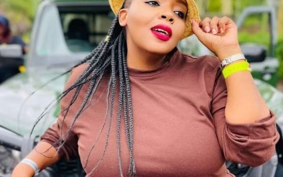 Delcy Sugarmummy in Nairobi Seeking a Discreet Relationship with a Mature Gentleman