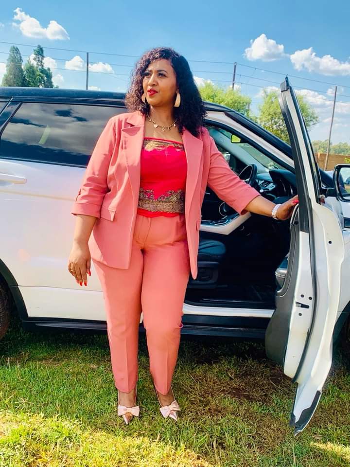 Natalia, a Sugarmummy in Nakuru, Looking for a Faithful Young Man for Love and Companionship