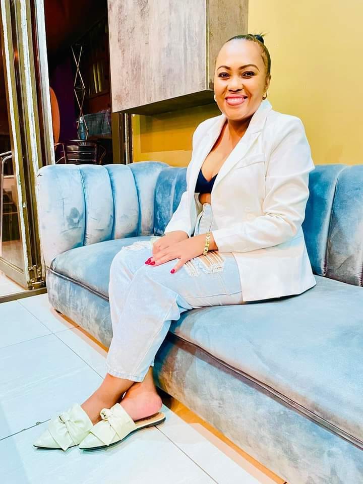 ALina, a Skinny Sugarmummy in Ruaraka, Nairobi, Seeking a Young Gentleman for a Real Connection