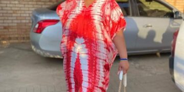Edna, a 42-Year-Old Sugarmummy in Nanyuki, Seeking a Young, Adventurous Companion for Lasting Romance