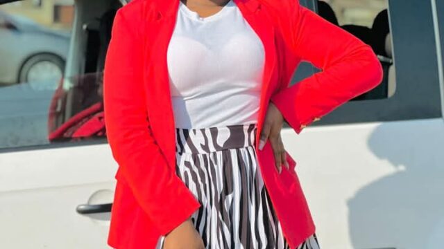 Diana, 40, Mombasa is Seeking a Mature Sugarboy for Discreet Companionship and Fun