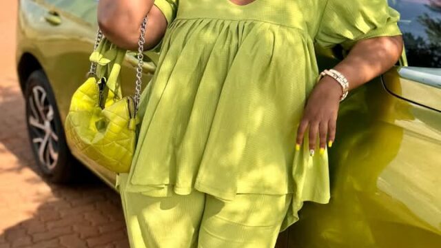 Natasha, a Sugarmummy in Thika, Seeking a Loving and Mature Young Man for Warm Companionship