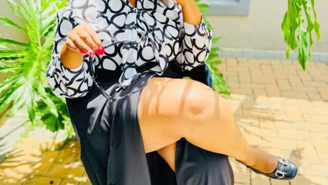 Rose, Sugarmummy in Kitengela Seeks a Charming Sugar Boy for Romance and Adventure