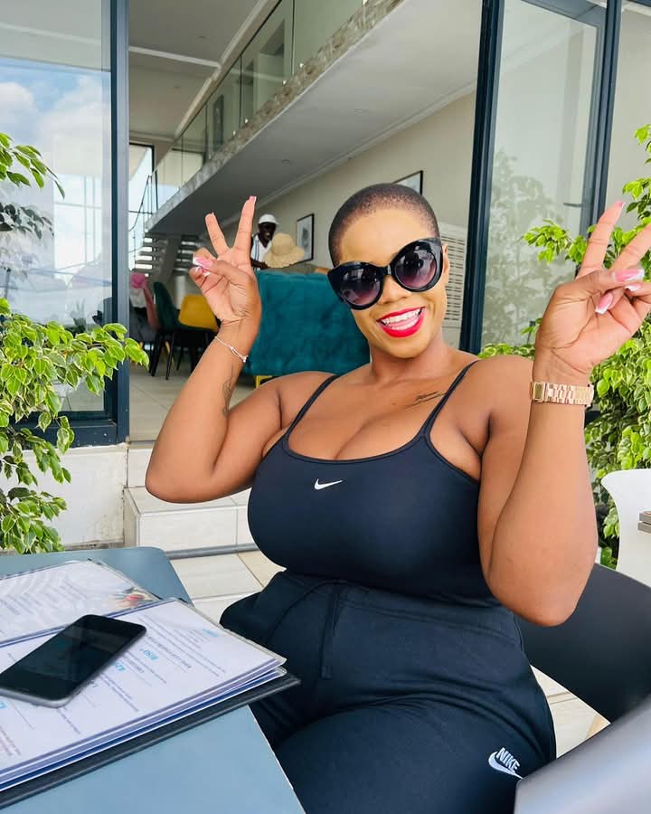 Fatuma Sugar Mummy in Nairobi Is Looking for a Vibrant Young Man for a Discreet Relationship