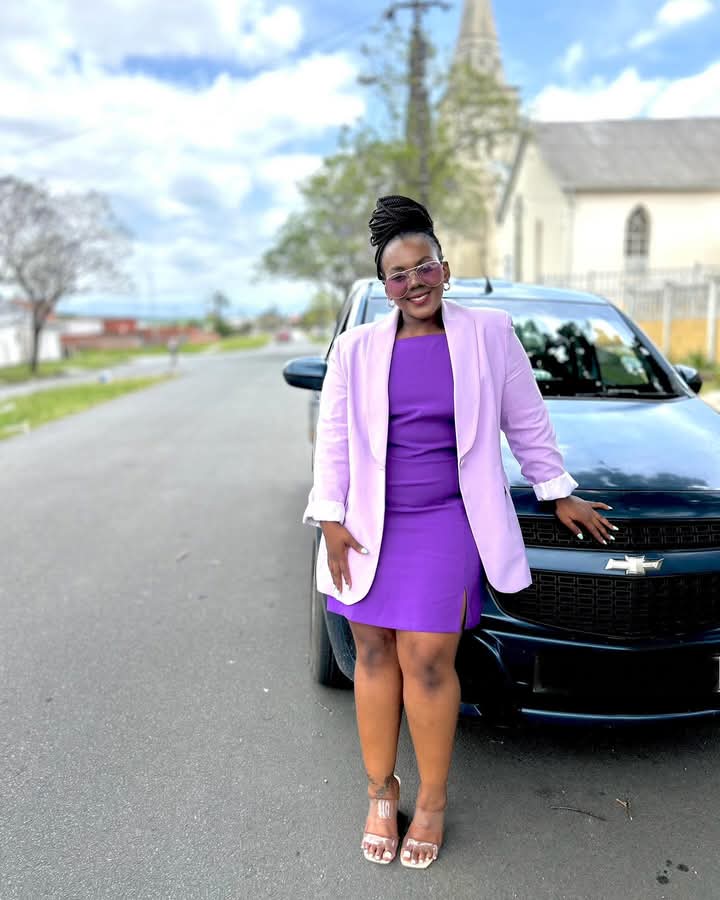 Connie Sugarmummy in Nairobi is Looking for a Cheerful Guy Who is Honest for a Relationship
