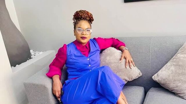 Teresia, Sugar Mummy in Utawala, Nairobi, Seeks Discreet Relationship