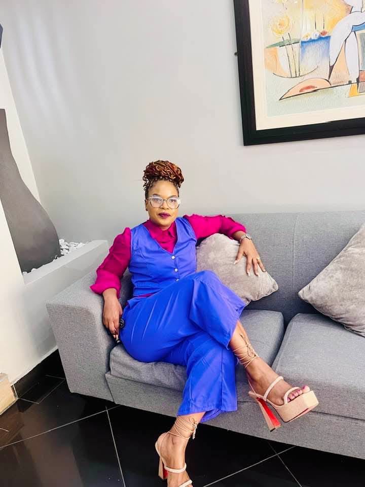 Teresia, Sugar Mummy in Utawala, Nairobi, Seeks Discreet Relationship