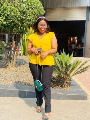 Read more about the article Cecilia Sugar Mummy in Ruiru Needs a Loyal Guy for a Private Relationship