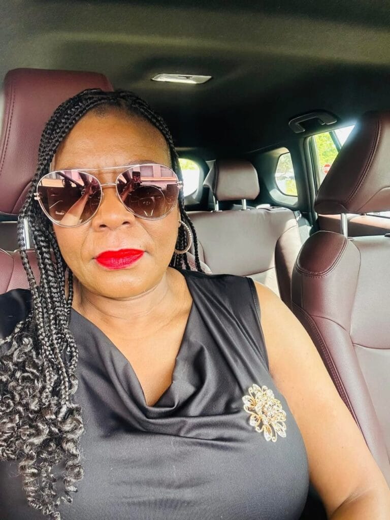 Martha, Elegant Sugar Mummy in Karen Nairobi Searching for a Sweet, Loyal Young Man to Cherish