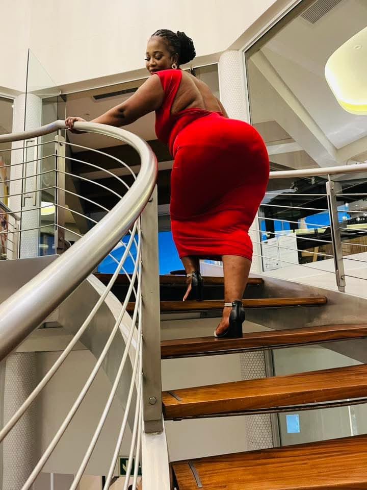 Daniella, a Sugar Mummy in Kitengela Seeking a Young Man for a Private, Discreet Relationship