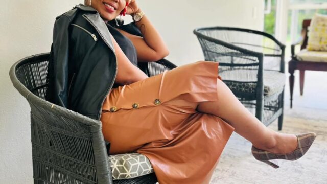 Christine, Sugar Mommy from Kisumu, Seeks Mature, Loyal Gentleman Aged 35 to 50 for Real Chemistry and Happiness