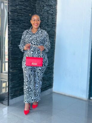 Read more about the article Esther Wambui, Sugar Mummy Needs a Loyal Companion for a Discreet Relationship