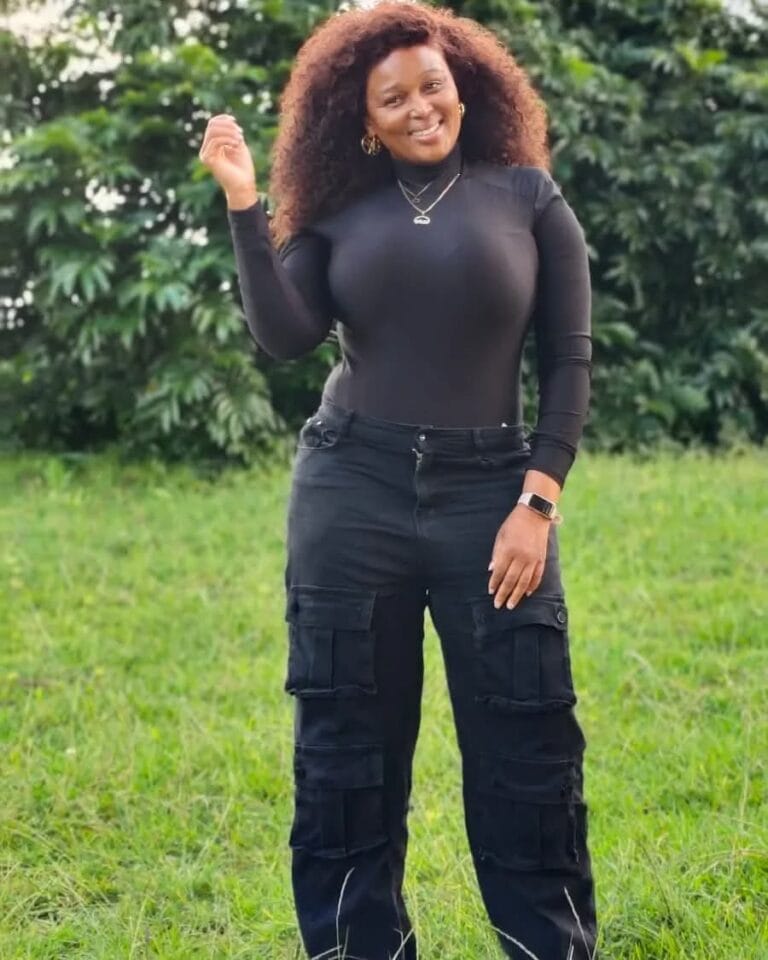 Catherine, Sugar Mummy needs a Respectful Gentleman for a Discreet Companionship in Ruiru