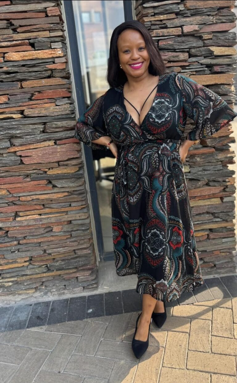 Lucy Sugar Mummy Needs a Strong Guy for Fun in Thika