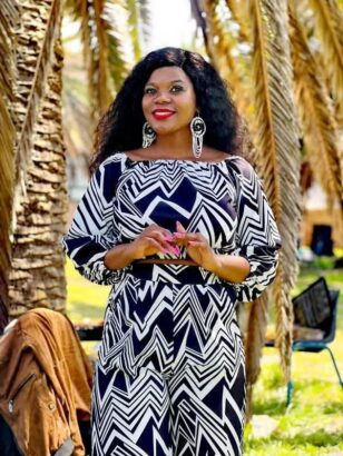 Read more about the article Stella, Sugar Mummy Needs an Intelligent Young Man for a Genuine Relationship in Kitengela
