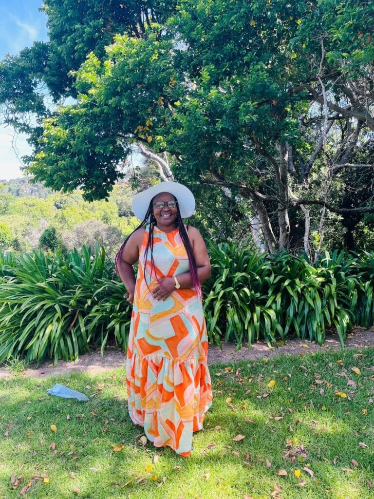 Hannah Chelagat sugar mummy from Kapsabet seeking sweet-natured man for evening strolls