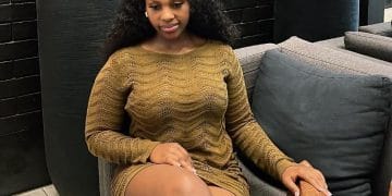 Harriet sugar mummy in Naivasha seeking a young man who can drive and travel