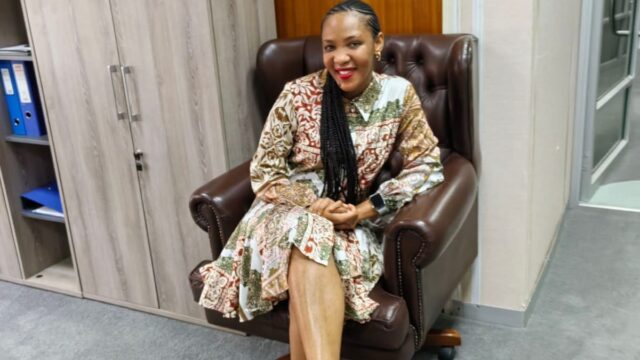 Njoki Sugar Mummy in Kayole Nairobi Needs a Real Eastlands Guy For Authentic Nairobi Love