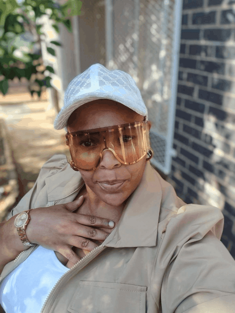 Sugar mummy in Utawala Nairobi looking for a mature man for fun and companionship