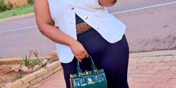 Juliana from Juja is done with games and wants something real