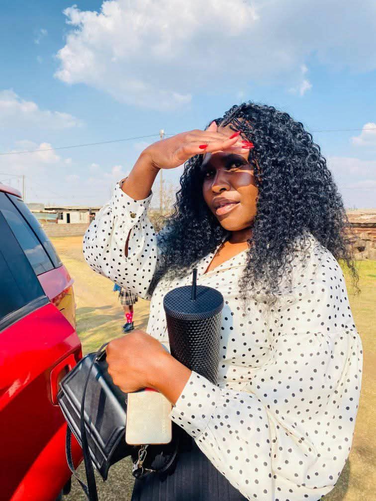 Dahlia sugar mummy in Buruburu Nairobi seeking honest long-term dating