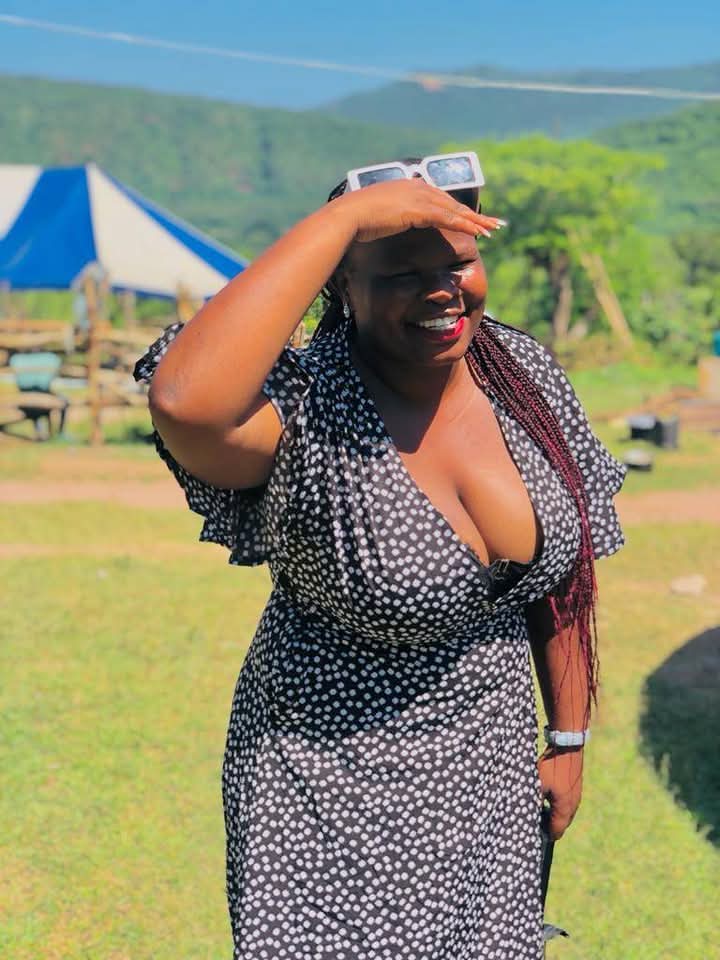 Elletina Adhiambo sugar mummy in Likoni Mombasa seeking a respectful sugar guy