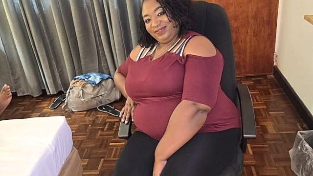 Heather, an International White Sugar Mummy in the USA, Seeks an African Companion
