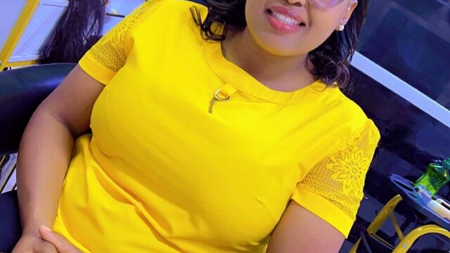 Valerie Independent Businesswoman in Homa Bay Looking for an Honest Younger Companion